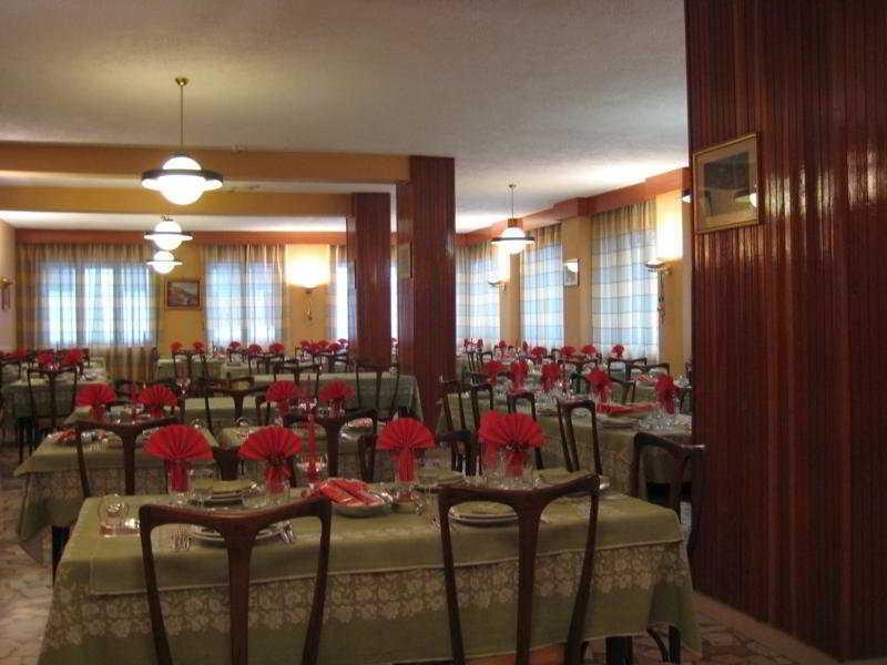 Hotel Holiday Debili Sauze D'Oulx Exterior photo